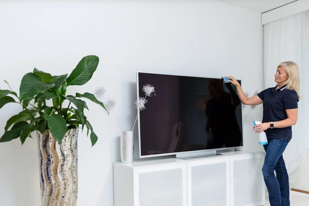 Television näytön puhdistus